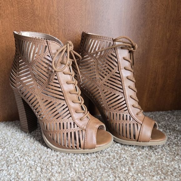 Mix No. 6 Congac Brown Lace-Up Peep Toe Heeled Booties - Picture 1 of 7